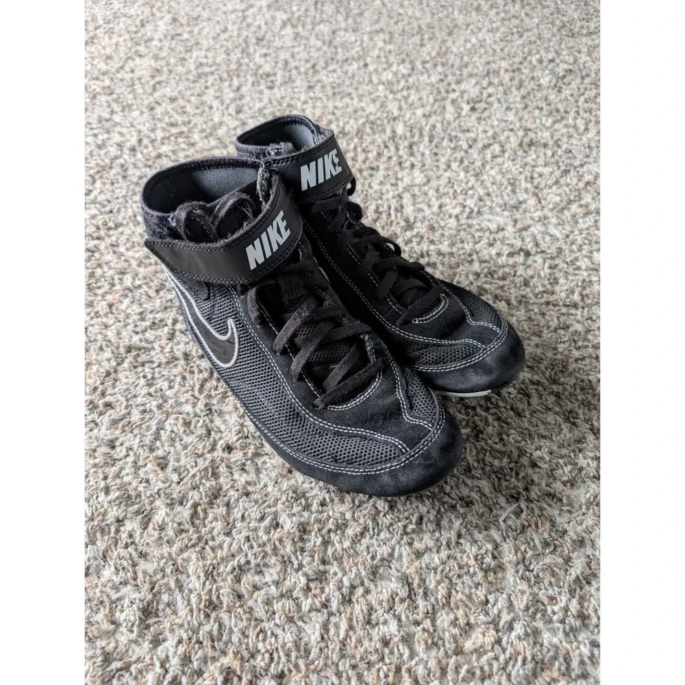 Nike please see
